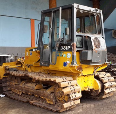 KOMATSU D31PX